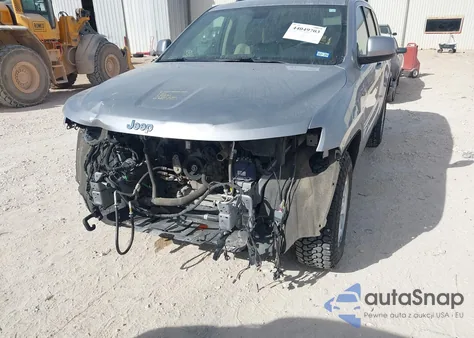 2017 Jeep Grand Cherokee Laredo 4X4 z USA, uszkodzony, nr VIN 1C4RJFAG4HC859122